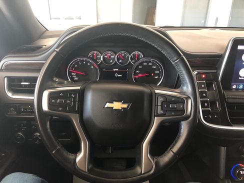 Used 2021 Chevrolet Tahoe LT AWD/4WD image 16