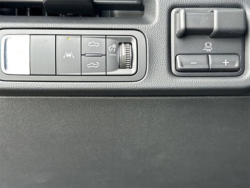 New 2026 GMC Sierra EV Elevation w/ LPO, Elevation Dark Package image 20