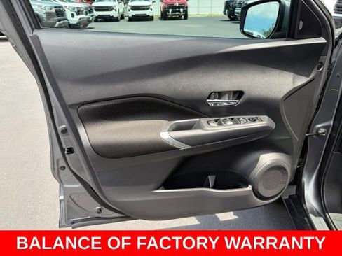 Used 2023 Nissan Kicks SV FWD image 12