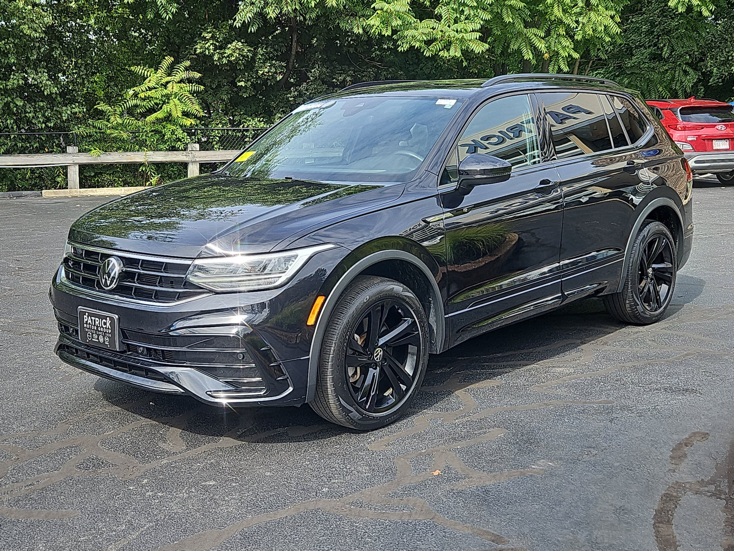 Used 2023 Volkswagen Tiguan SE R-Line AWD/4WD image 23