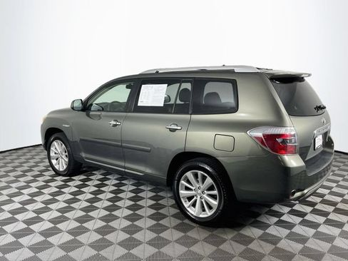 Used 2010 Toyota Highlander Limited w/ Extra Value Pkg 3 AWD/4WD image 6
