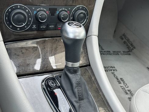 Used 2007 Mercedes-Benz C 230 Sedan image 19