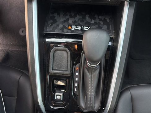 Used 2024 Chevrolet Colorado LT w/ LT Convenience Package III image 24