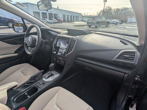 Used 2023 Subaru Impreza Premium image 25