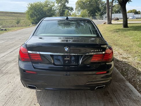 Used 2014 BMW 750Li image 7