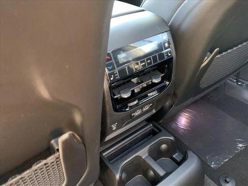 New 2025 Jeep Grand Cherokee L Overland w/ Luxury Tech Group IV image 26