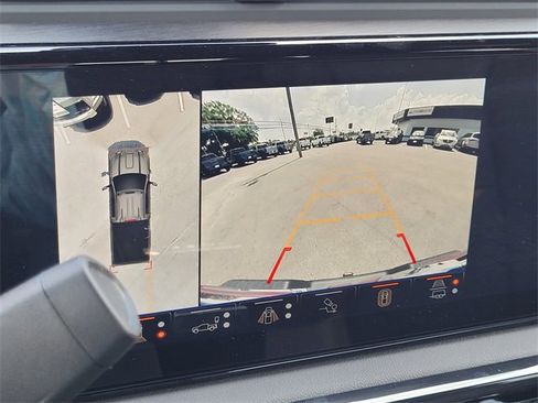 New 2026 GMC Sierra 2500 AT4 w/ AT4 Premium Plus Package image 18