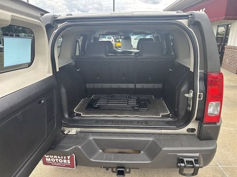 Used 2009 HUMMER H3 Alpha AWD/4WD image 15