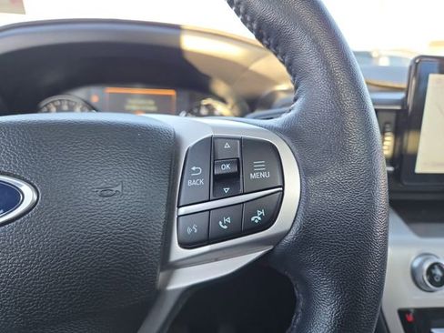 Used 2022 Ford Explorer XLT w/ Equipment Group 202A image 20