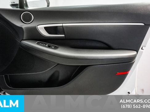 Used 2025 Hyundai Sonata SEL FWD image 41
