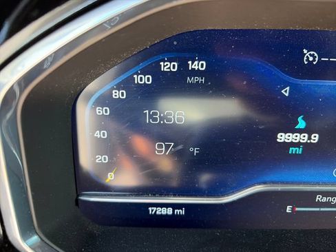 Used 2023 Chevrolet Silverado 1500 RST AWD/4WD image 17