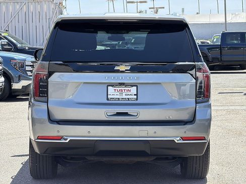 Used 2025 Chevrolet Tahoe LT RWD image 6