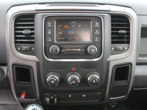 Used 2018 RAM 3500 Tradesman w/ Chrome Appearance Group image 18