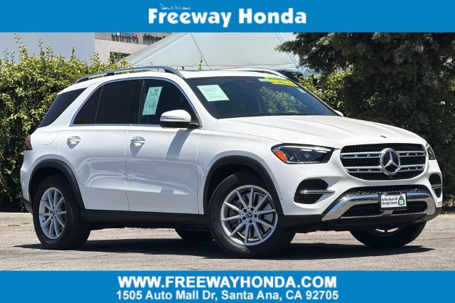 Used 2024 Mercedes-Benz GLE 450e 4MATIC image 1