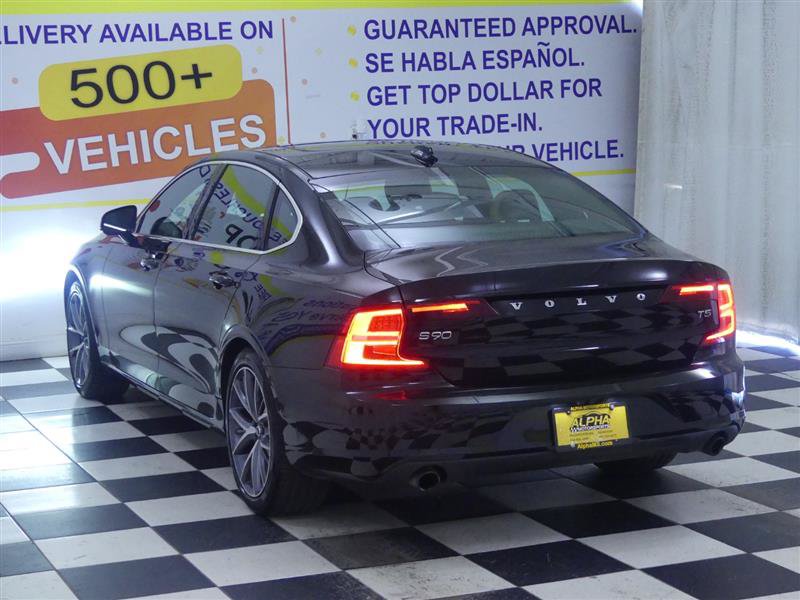 Used 2024 Volvo S60 B5 Plus w/ Climate Package AWD/4WD image 5