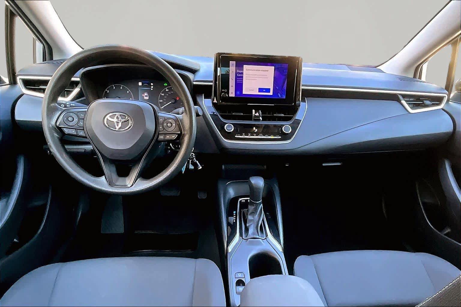 Used 2025 Toyota Corolla LE FWD image 16