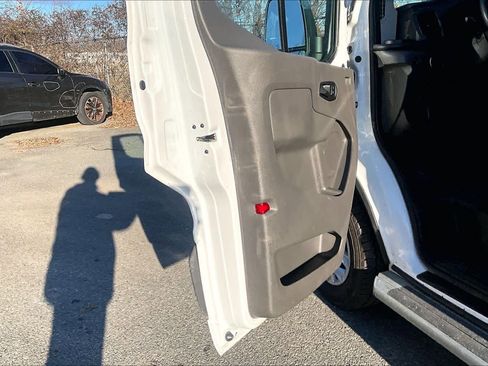 Used 2023 Ford Transit 250 w/ Exterior Upgrade Package image 17
