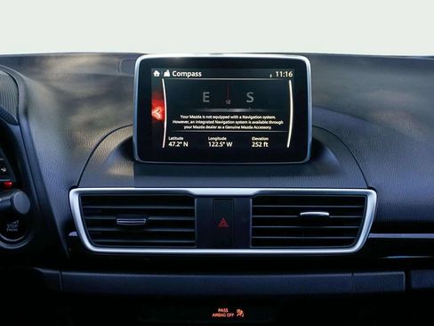 Used 2016 MAZDA MAZDA3 i Touring w/ Popular Equipment Package FWD image 22