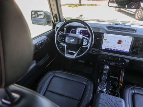 Used 2022 Ford Bronco Badlands AWD/4WD image 24