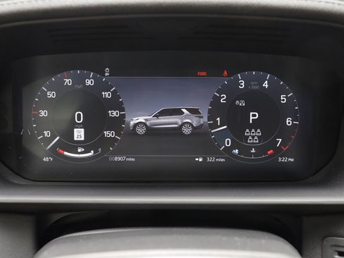 Certified 2025 Land Rover Discovery S image 8