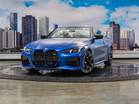 Certified 2025 BMW 440i xDrive Convertible AWD/4WD image 3
