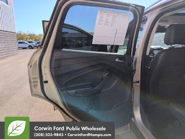 Used 2017 Ford Escape Titanium AWD/4WD image 25
