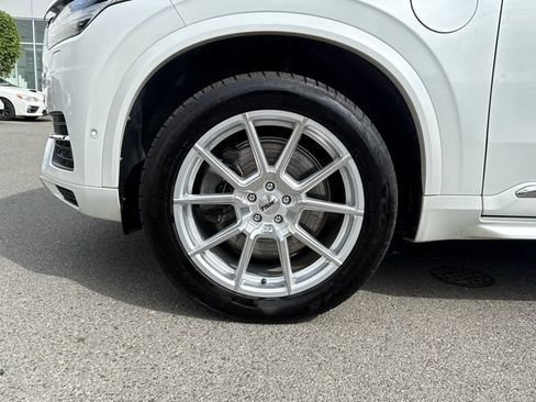 Used 2018 Volvo XC90 T8 Inscription w/ Convenience Package AWD/4WD image 28