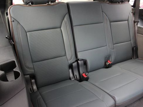 New 2026 GMC Yukon AT4 w/ AT4 Premium Plus Package image 27