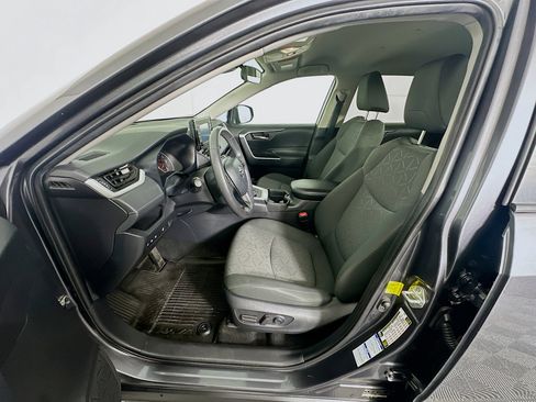Used 2021 Toyota RAV4 XLE w/ XLE Grade Weather Package image 13