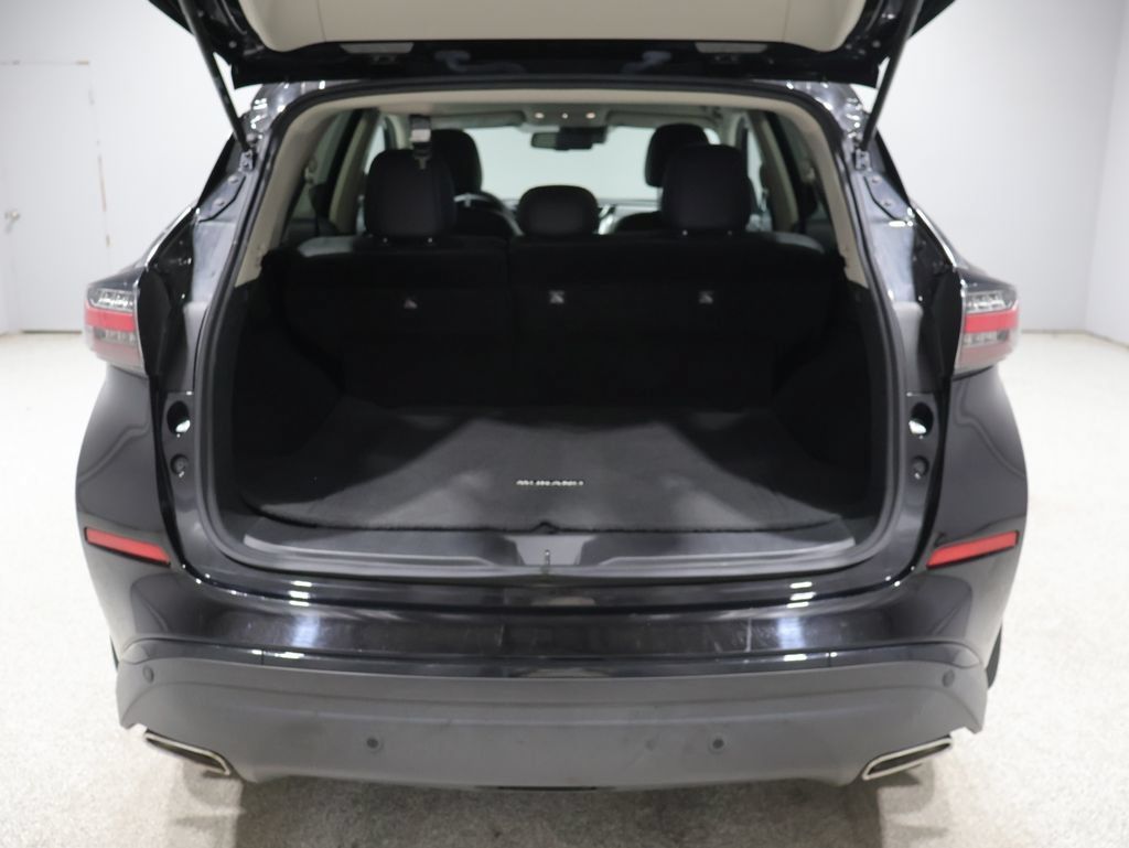 Used 2023 Nissan Murano SV w/ SV Midnight Edition Package AWD/4WD image 18