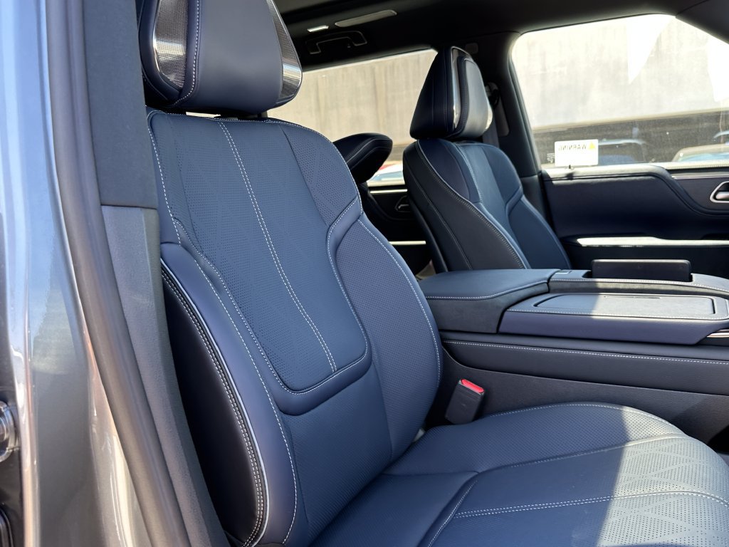New 2027 INFINITI QX80 Sensory w/ Sport Exterior Package AWD/4WD image 12