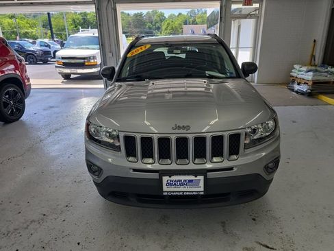 Used 2017 Jeep Compass Sport w/ Power Value Group AWD/4WD image 8