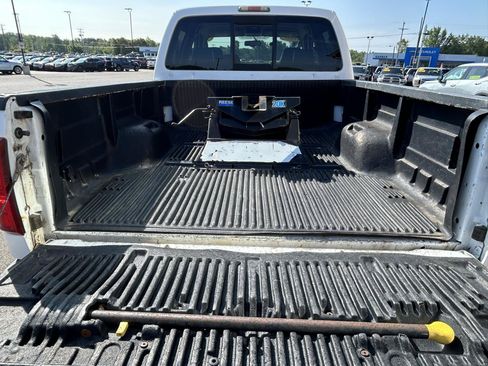 Used 2008 Ford F250 Lariat AWD/4WD image 9