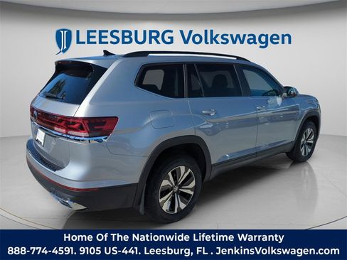 New 2026 Volkswagen Atlas SE image 6