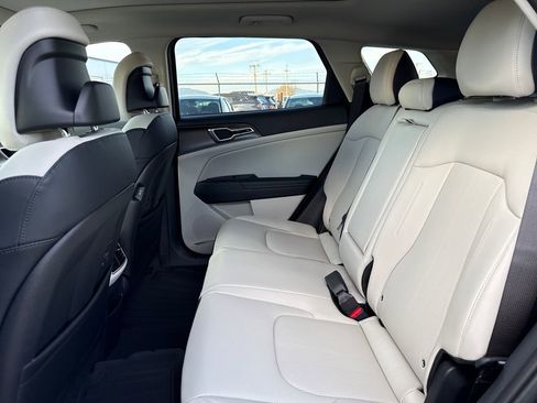 New 2026 Kia Sportage EX image 16