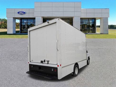 New 2024 Ford E-450 and Econoline 450 Super Duty w/ Driver's Safety Package image 4