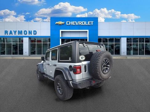 Used 2024 Jeep Wrangler Unlimited Sport AWD/4WD image 5
