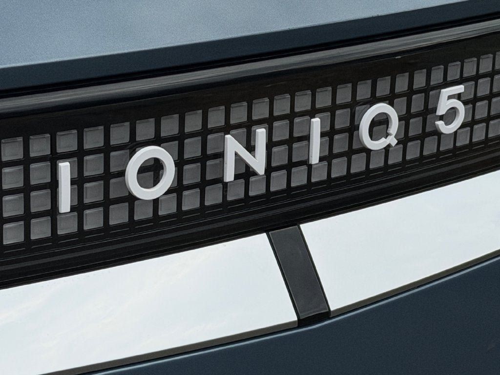 Certified 2024 Hyundai Ioniq 5 Limited AWD/4WD image 36