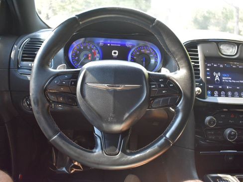 Used 2017 Chrysler 300 S w/ 300S Premium Group 2 w/2_L RWD image 30