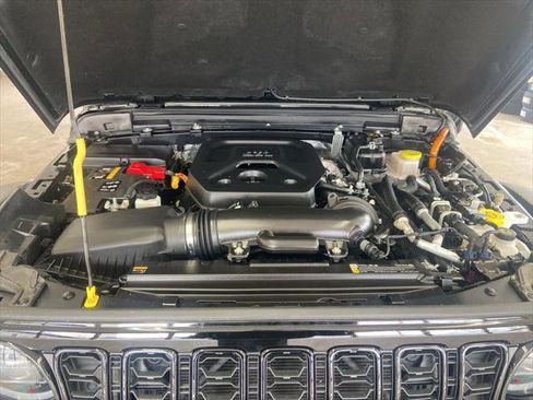 Certified 2025 Jeep Wrangler Willys 4xe image 25