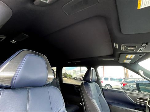 New 2026 INFINITI QX80 4WD image 18