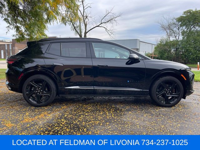 Certified 2024 Chevrolet Equinox EV RS FWD image 6