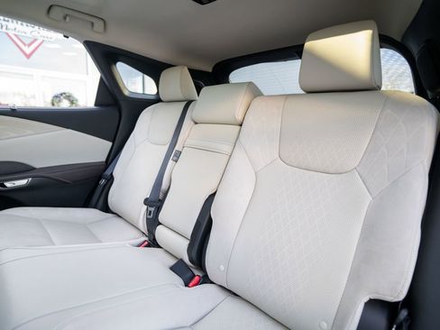 Used 2025 Lexus RX 350 w/ Convenience Package image 31