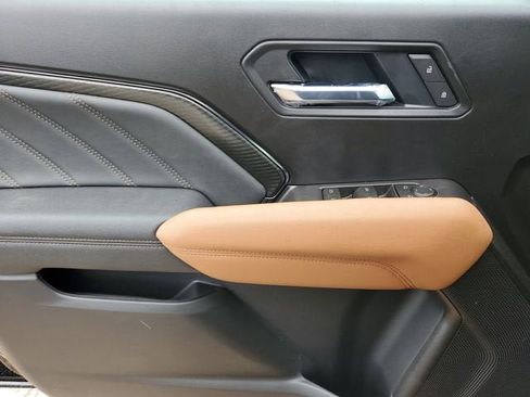 New 2026 GMC Canyon AT4 AWD/4WD image 17
