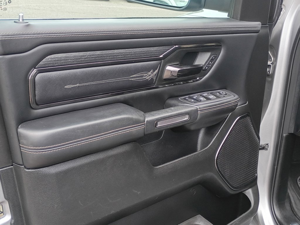 Used 2022 RAM 1500 Limited w/ Body-Colour Bumper Group AWD/4WD image 14