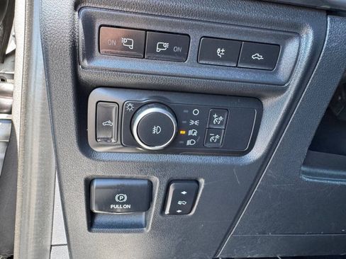 Used 2021 Ford F150 Lariat AWD/4WD image 17