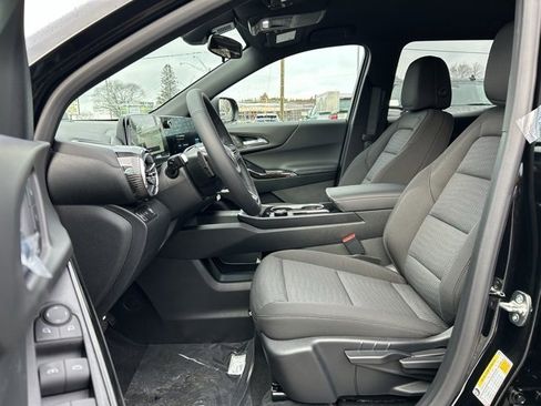 New 2026 Chevrolet Equinox LT image 26