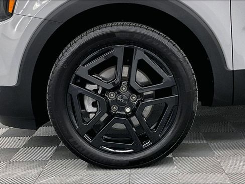 Used 2025 Kia Telluride SX X-Line AWD/4WD image 10