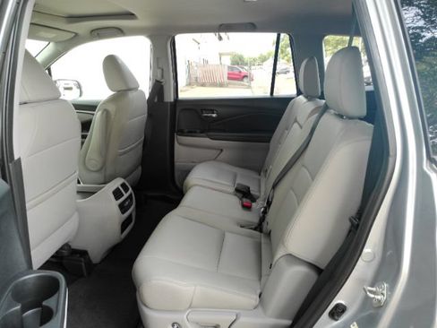 Used 2016 Honda Pilot EX-L image 18