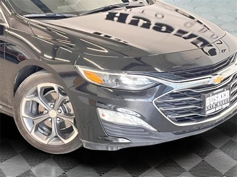 Used 2021 Chevrolet Malibu LT image 27